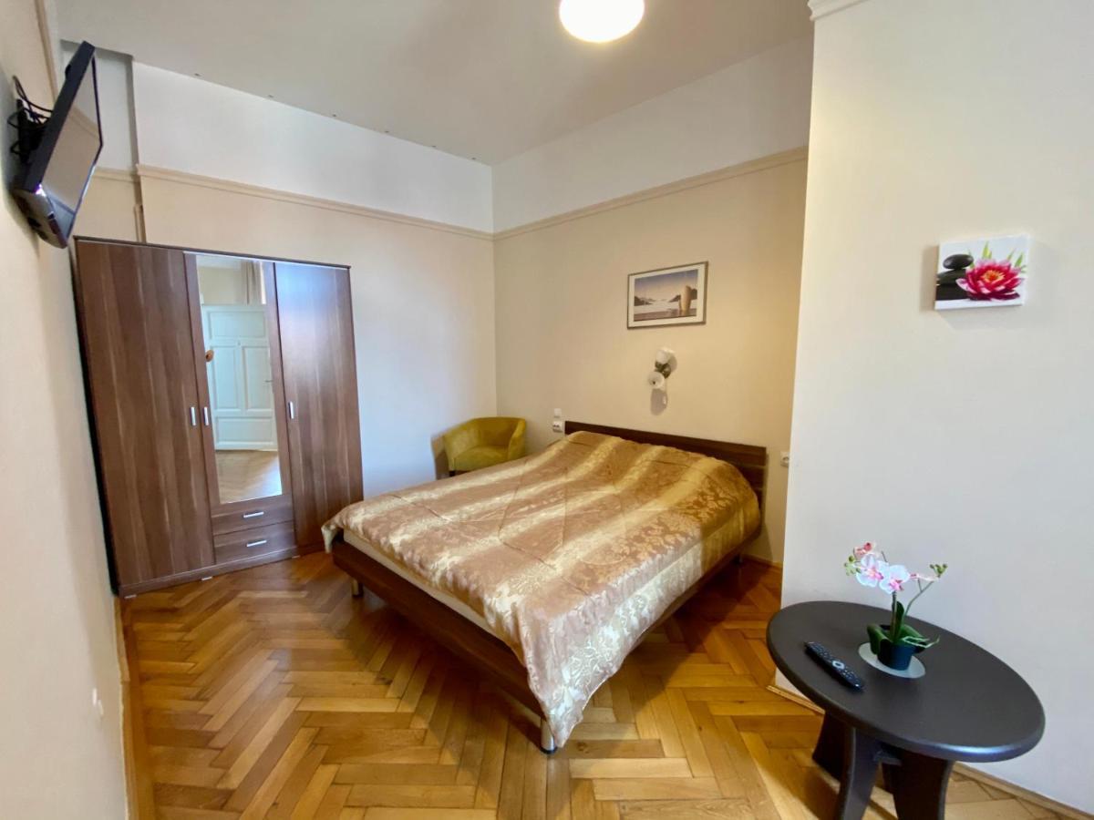 Casa Balcescu Hotel Brașov Exterior foto