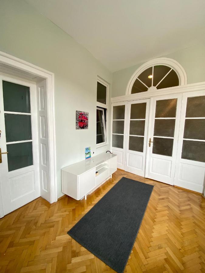 Casa Balcescu Hotel Brașov Exterior foto